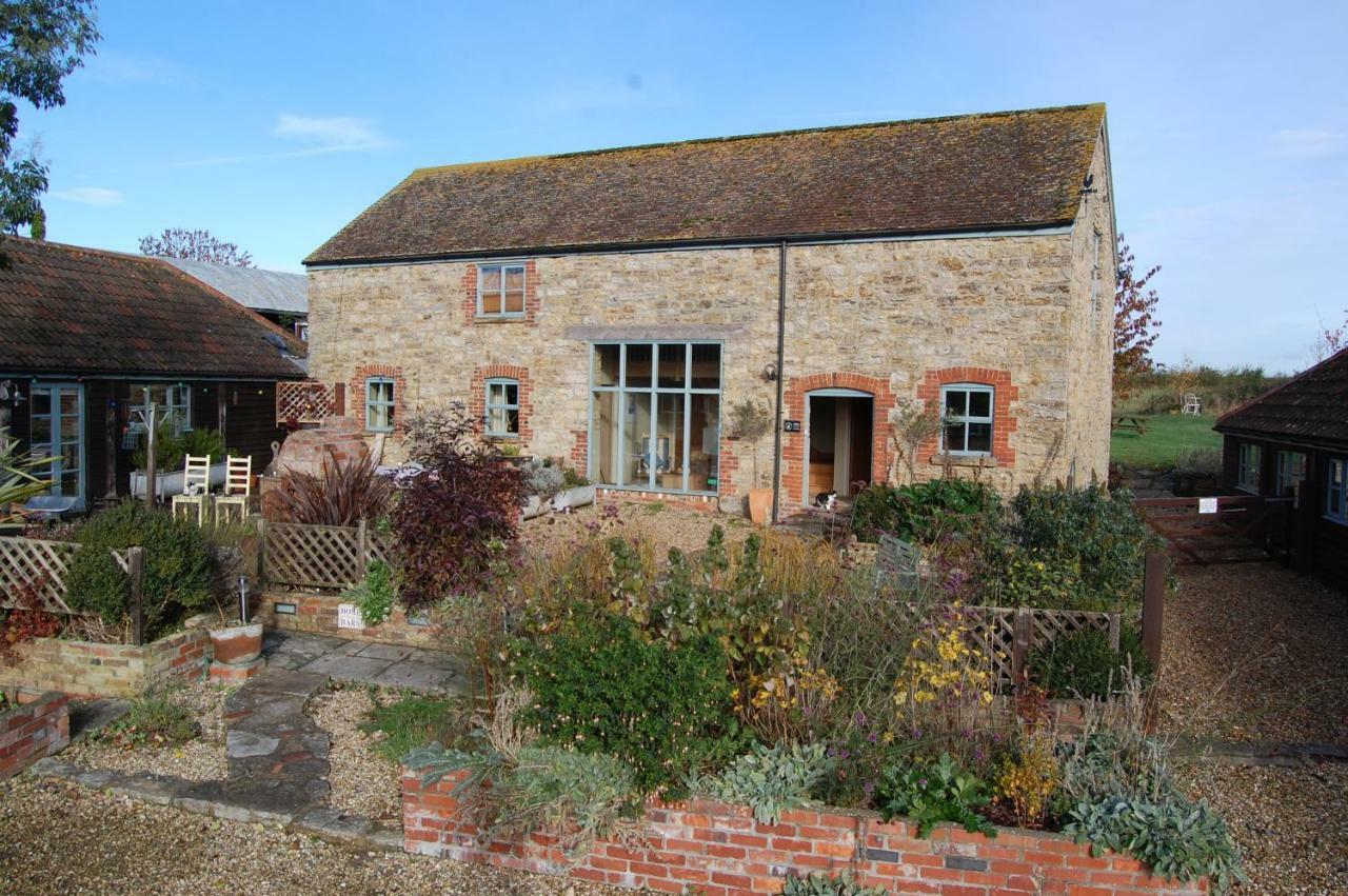 Home Barn Bed And Breakfast เยโอวิล ภายนอก รูปภาพ