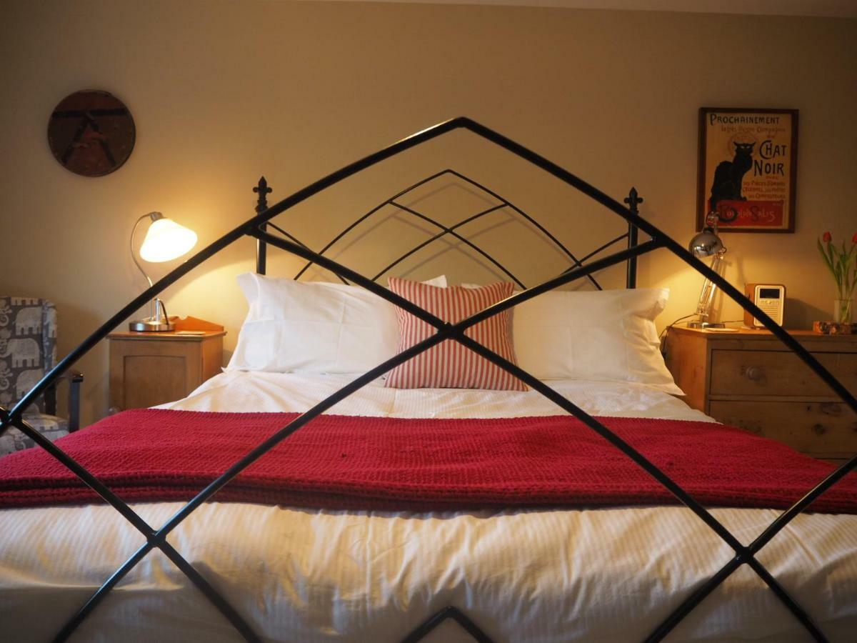 Home Barn Bed And Breakfast เยโอวิล ภายนอก รูปภาพ